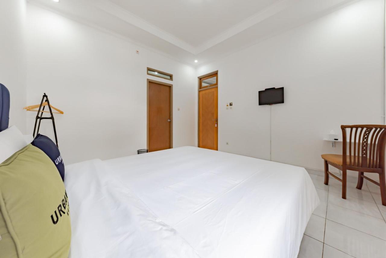 Reddoorz Plus Near Universitas Maranatha Bandung 2 Экстерьер фото